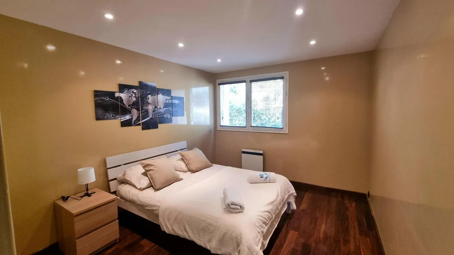 Appartement T4 115 M2 Super Valmont Chanot Velodrome Marseille Apartment